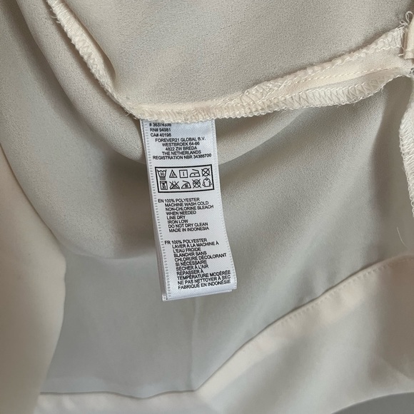 Forever21 sleeveless blouse. - Picture 5 of 5